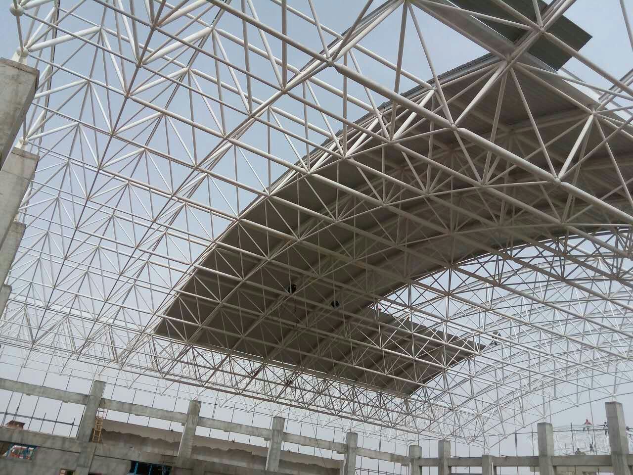 北票青岛一汽网架